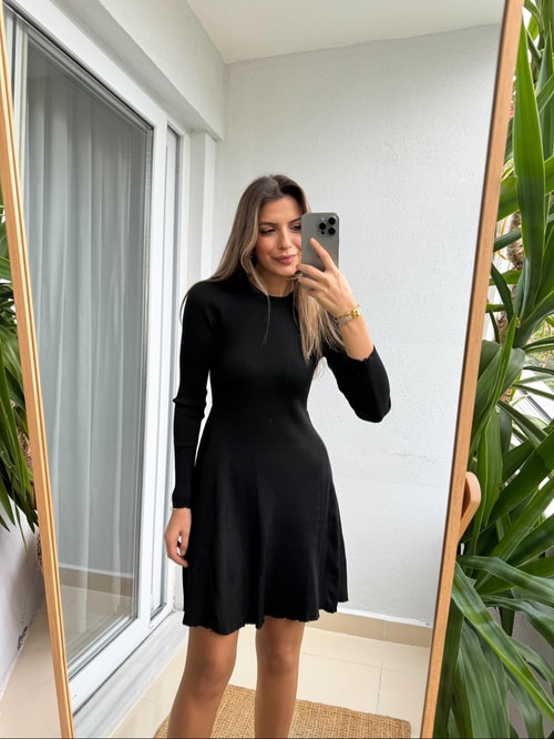 Çan Modeli Triko Elbise-Siyah
