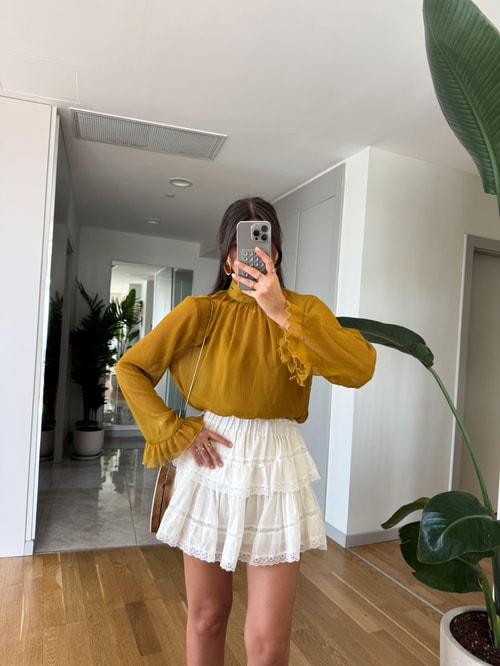 Chloe Şifon Fırfır Detaylı Bluz-Yağ Yeşili