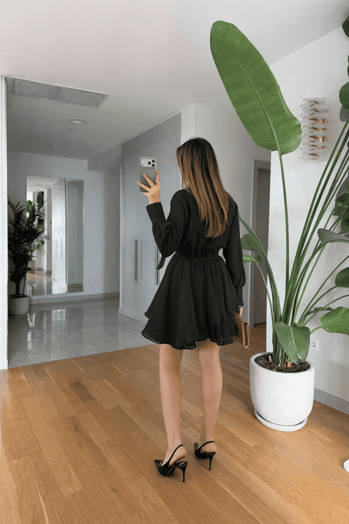 Daniella Volanlı Mini Elbise - Siyah