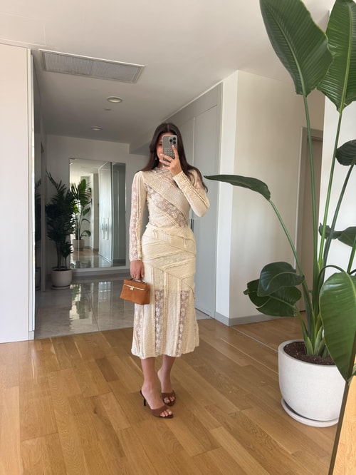 Dantel Detaylı Bluz Etek Takım