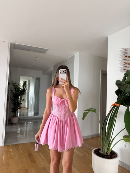 Dantel Detaylı  Mini Askılı Elbise - Pembe
