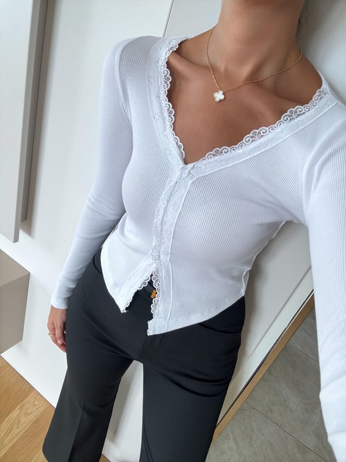 Dantel Geçişli Basic Bluz - Beyaz