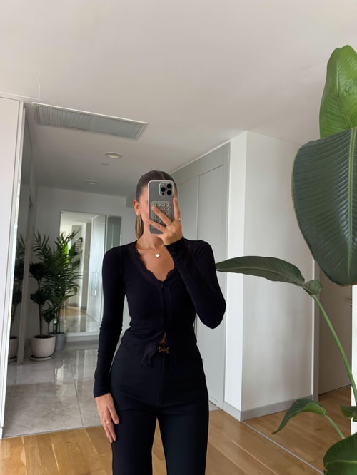 Dantel Geçişli Basic Bluz - Siyah