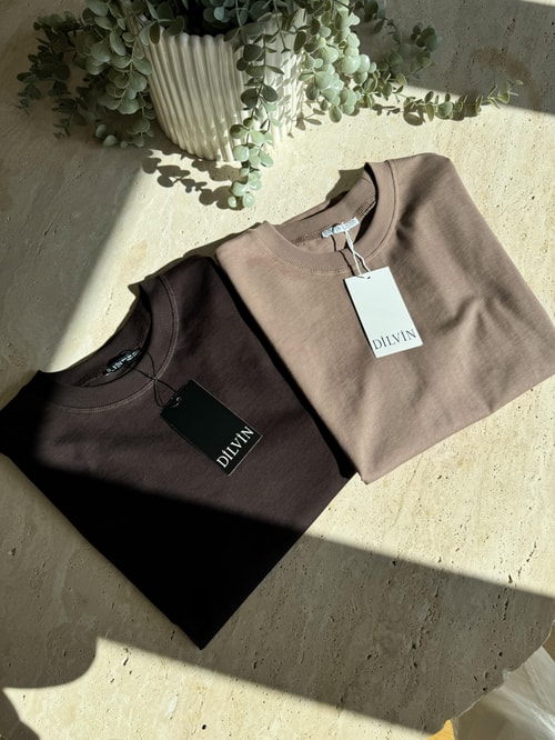 Dilvin Dekoratif Dikişli Bisiklet Yaka Tişört-Koyu Kahve