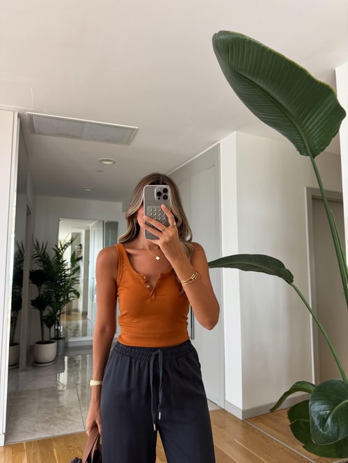 Dilvin Yakası Düğmeli Atlet - Kiremit