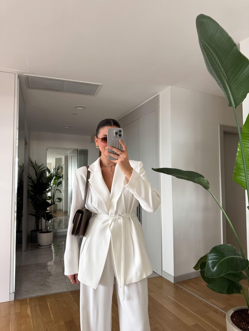 Gabriel Premium Kemerli Vatkalı Tasarım Blazer-Beyaz