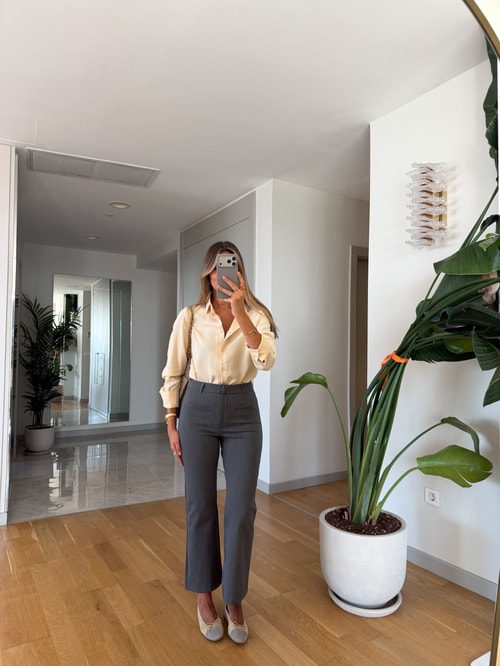 Gizli Cep Detaylı Mini Flare Pantolon - Gri 