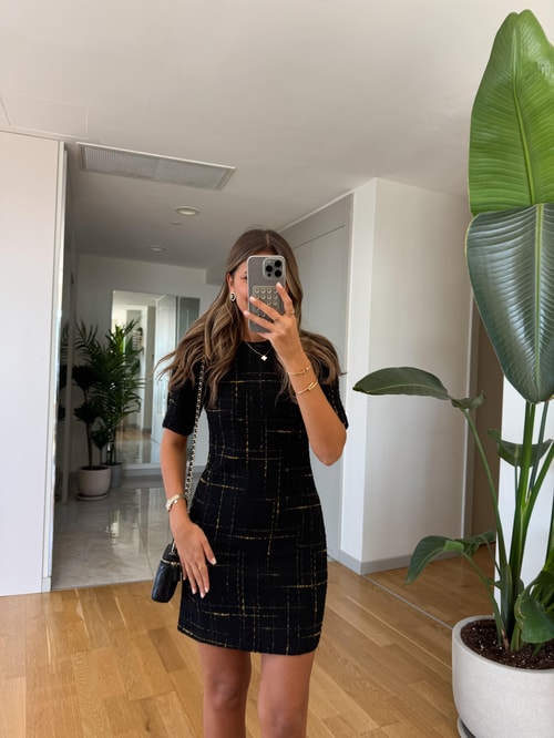 Gold Efektli Siyah Tüvit Elbise