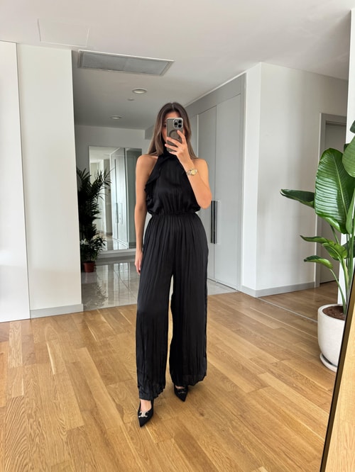 Halter Yaka Buruşuk Kumaş Siyah Tulum