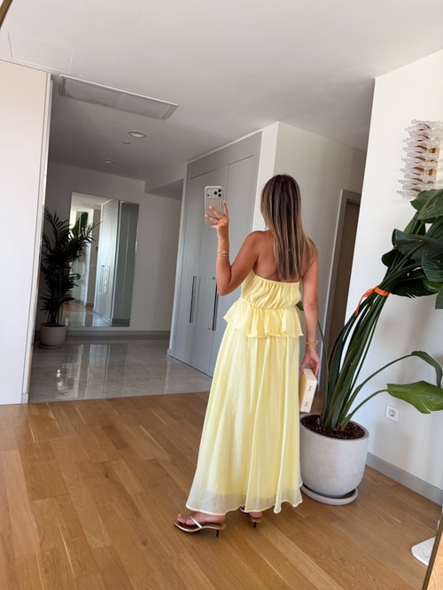 Halter Yaka Gold Broşlu Elbise - Sarı