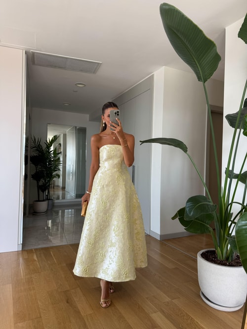 Jakarlı Straplez Midi Elbise - Sarı