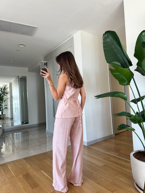 Kare Yaka Pantolon Yelek Takım- Pembe