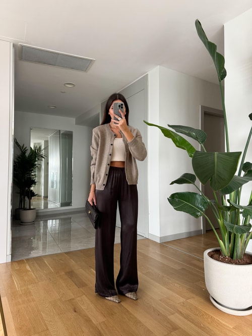 Kelly Beli Lastikli Saten Pantolon- Acı Kahve