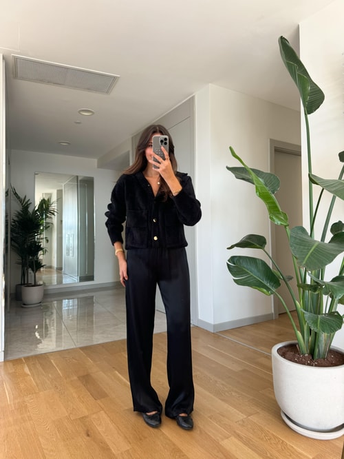 Kelly Beli Lastikli Saten Pantolon-Siyah