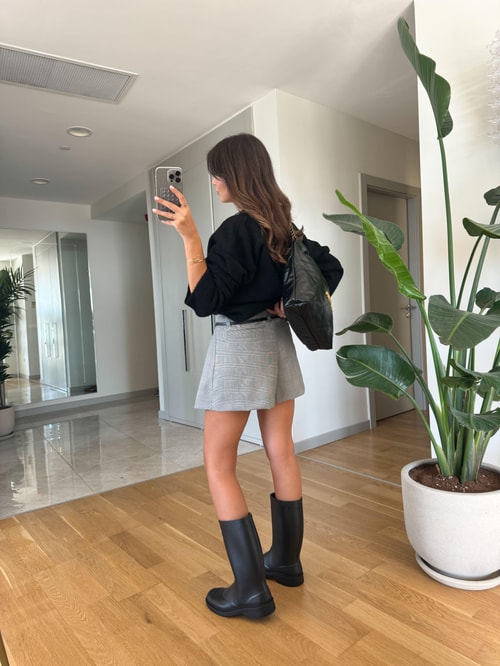 Kemerli Piliseli Şort Etek-Gri