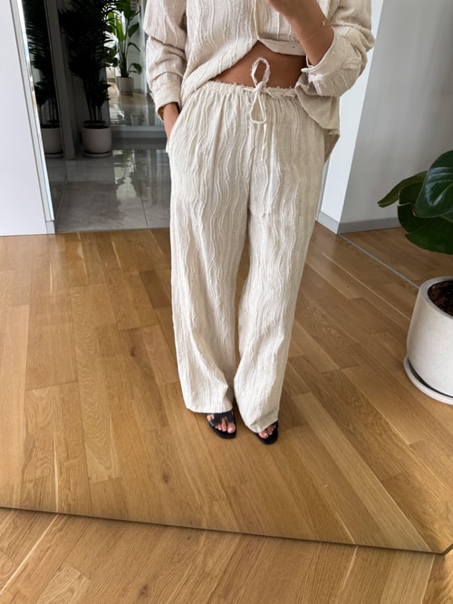 Kendiliğinden Desenli Gömlek Pantolon Takım