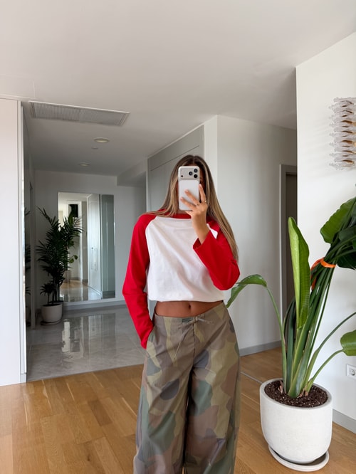 Kolu Renkli Sweatshirt - Kırmızı