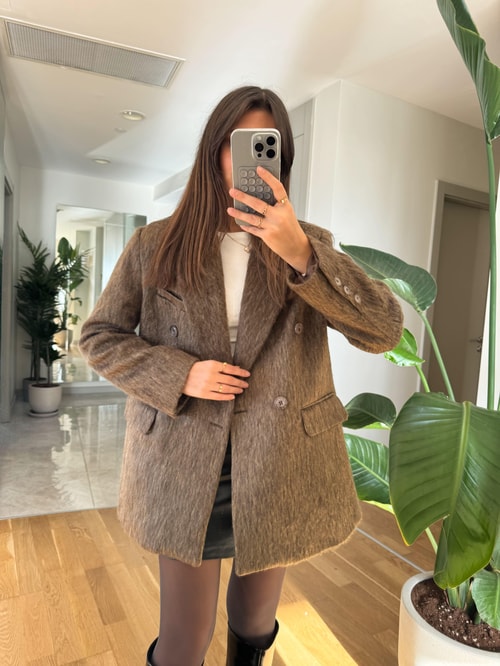 Kruvaze Düğmeli Tüylü Oversize Blazer Ceket-Vizon
