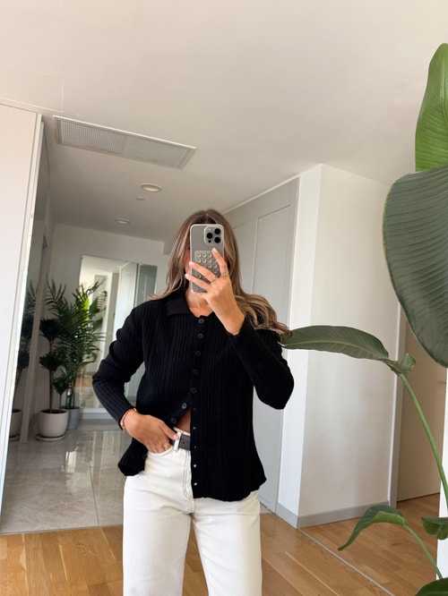 Lia Polo Yaka Düğmeli Hırka - Siyah