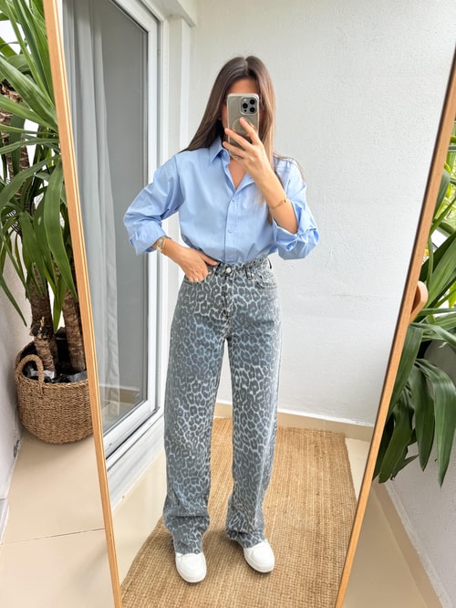 Mavi Gri Yıkamalı Leopar Jean