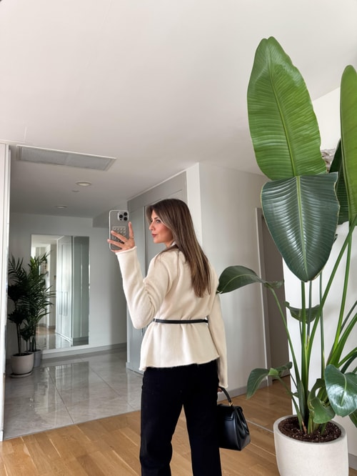 Maxim Kesim Kruvaze Hırka - Ekru