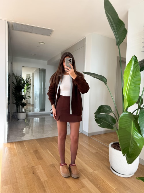 Mini Yırtmaçlı Şort Etek- Kahve 