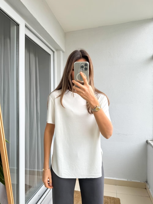 Modal Yırtmaçlı Basic Tişört- Ekru