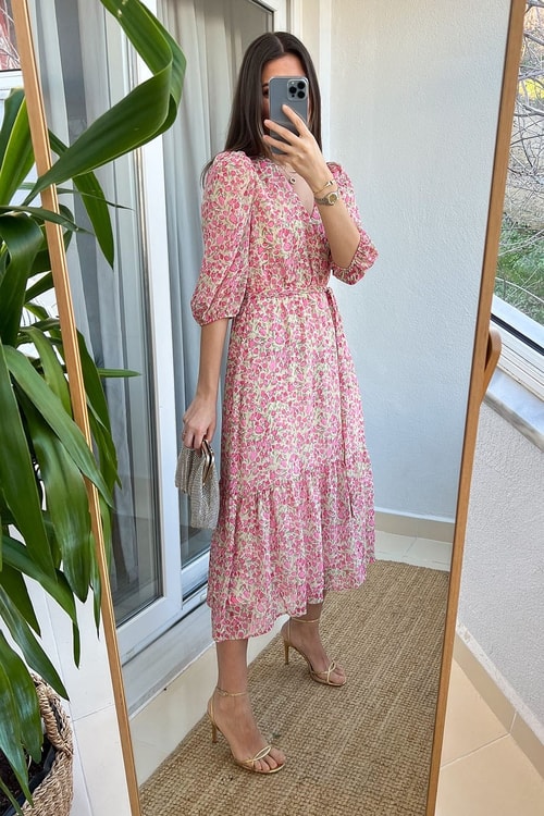 Pembe Çiçekli Romantik Şifon Elbise