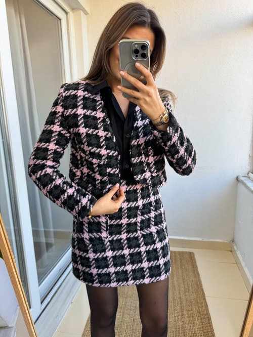 Pembe Kareli Tüvit Ceket