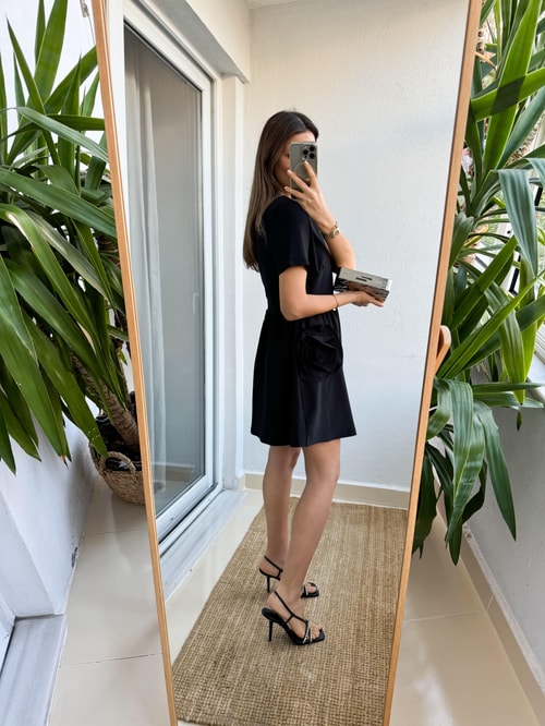 Premium Büyük Gül Detaylı Krep Elbise-Siyah