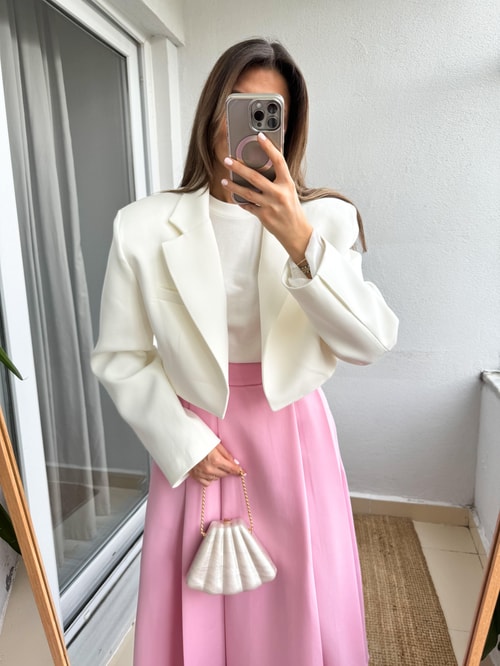 Premium Crop Blazer-Ekru