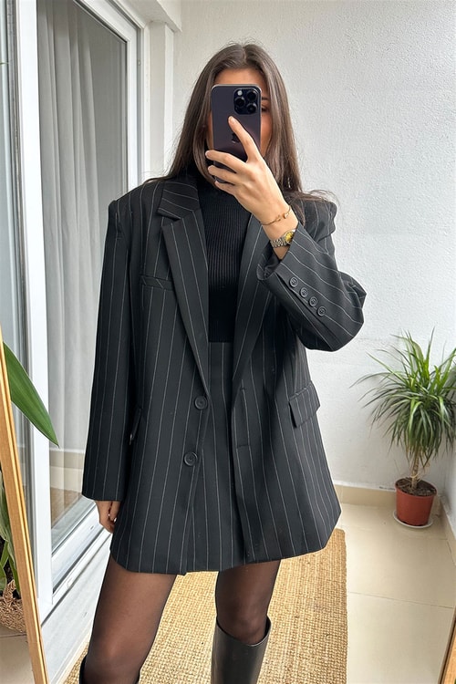 Premium Siyah Çizgili Blazer Ceket