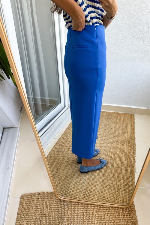 Saks Mavi Önden Yırtmaçlı Kalem Etek