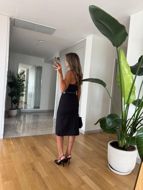 Siyah Derin Yırtmaçlı Midi Etek 