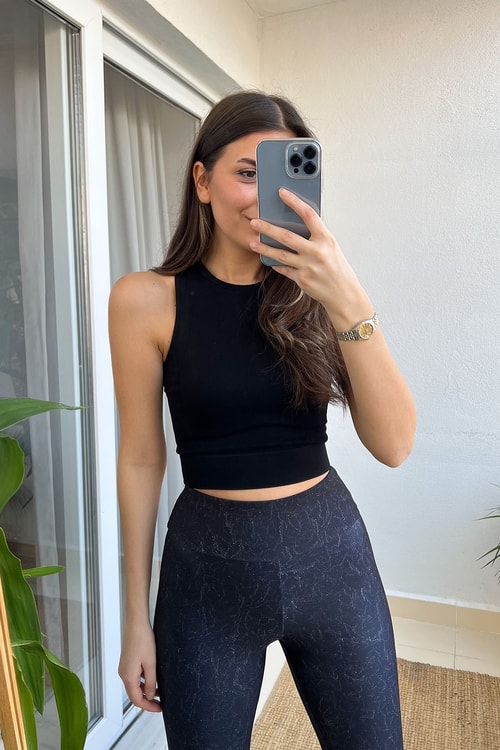Siyah HM Sporcu Atlet 