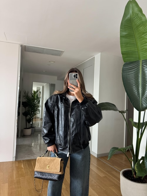 Siyah Kontrast Dikişli Deri Ceket