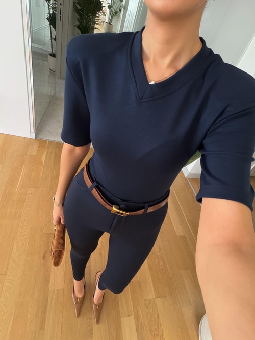 Tarte Vatkalı V Yaka Bodysuit - Lacivert