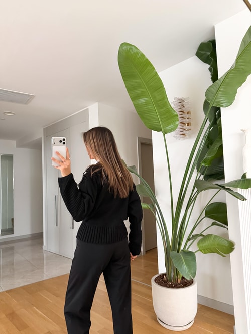 Taş Ve Boncuk Detaylı Hırka - Siyah