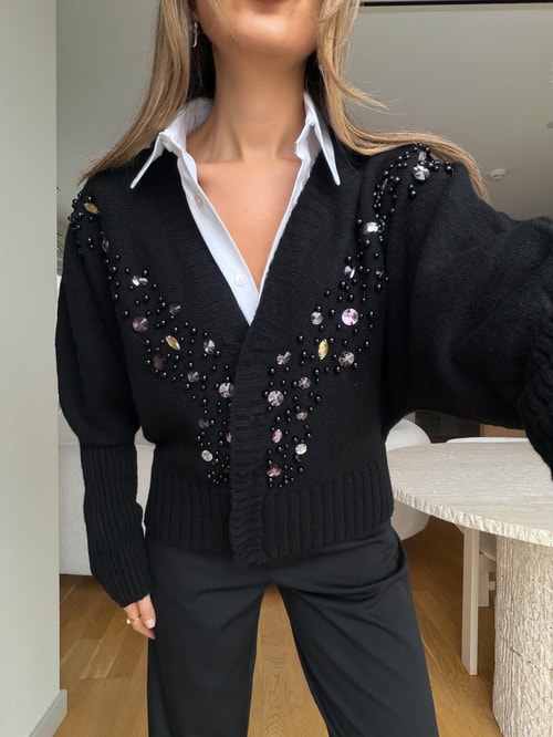 Taş Ve Boncuk Detaylı Hırka - Siyah