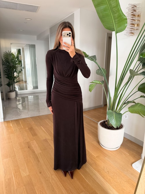 Vatkalı Beli Drape Detaylı Elbise - Kahve