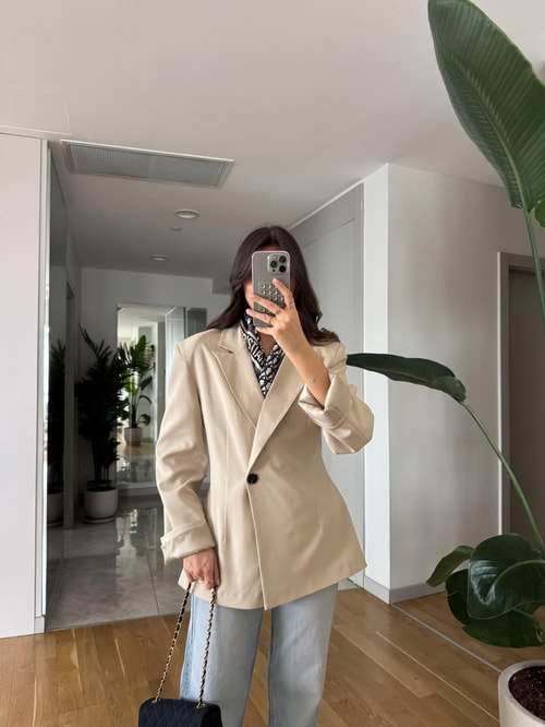 Vatkalı Tek Düğmeli Belden Oturan Blazer - Bej