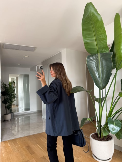 Yakası Deri Detaylı Oversize Trençkot - Lacivert