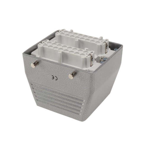 Emas EBM32PU30 Metal 32 Kontak Uzatma Tipi Priz 16A Üstten Girişli