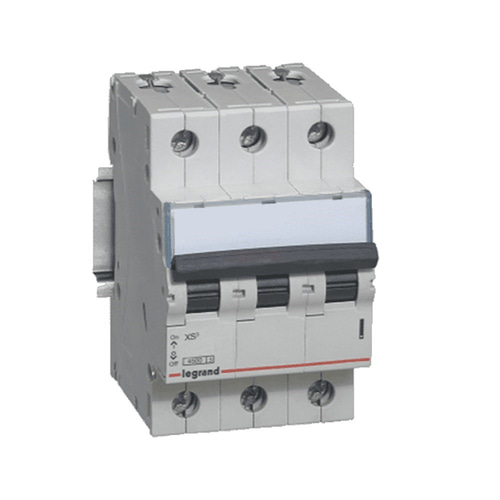 Legrand 403348 XS³ serisi otomatik sigorta 4.5kA 63A 3kutup C tipi