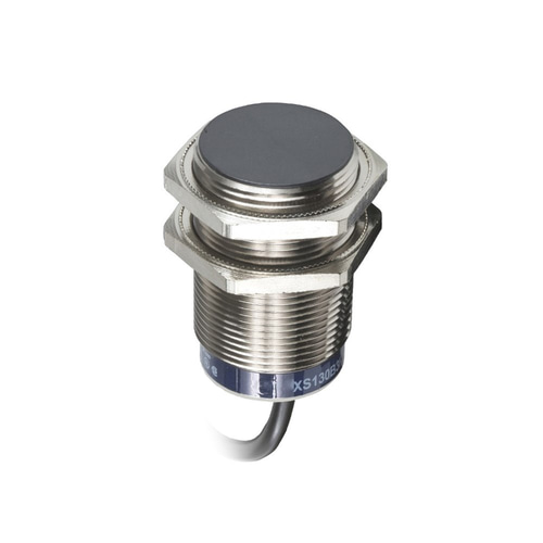 Telemecanique XS630B1MAL2 Endüktif Sensör Xs6 M30 - U62Mm - Pirinç - Sn15Mm - 24..240Vac/Dc - Kablo 2M