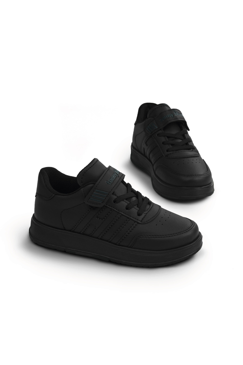 Rahat Kalıp Düz Hafif  Tabanlı Sneaker Çocuk Unisex Siyah Sneaker TBÖZC1903