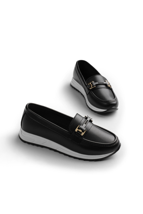 Rahat Kalıp Kaymaz Taban Tokalı Loafer Kadın Siyah Loafer TBHSNCMC1955