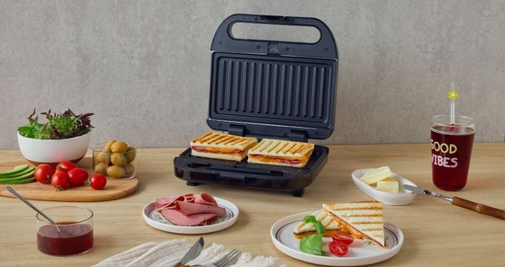 Tost Makinesi Nasıl Temizlenir?