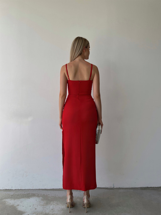 Askılı Derin Yırtmaçlı Drapeli Alda Kadın Kırmızı Uzun Elbise 22Y000342