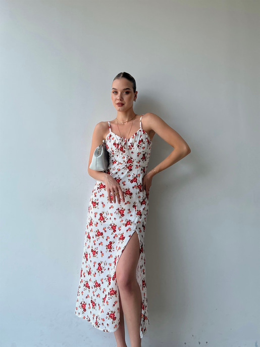 Askılı Midi Boy Göğüsü Drapeli Çiçek Desenli Yırtmaçlı Ardere Kadın Beyaz Elbise 22Y000358